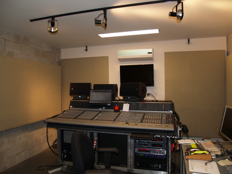 Studio C - Pre-production Studio - Showmedia Studio